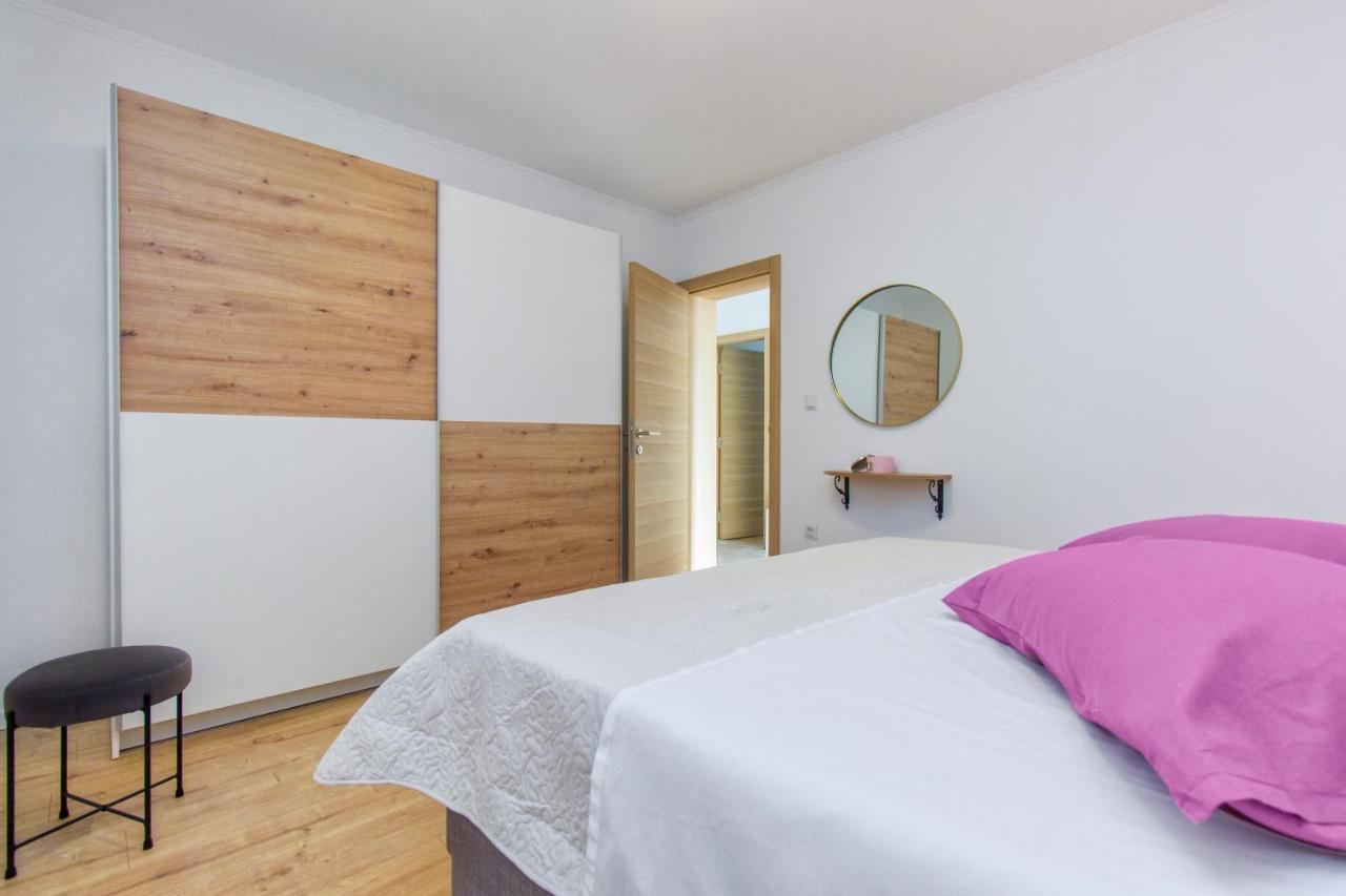 Holiday Home Lucia Lozovac Zewnętrze zdjęcie